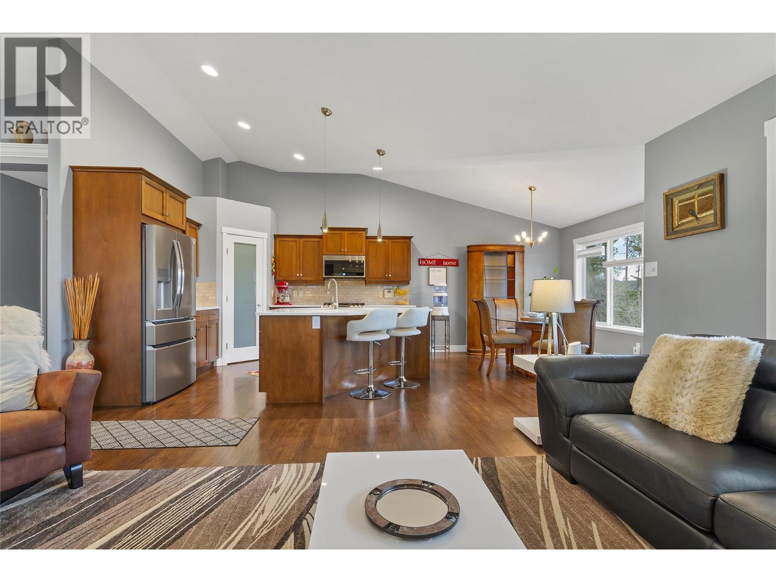 10412 Sherman Drive, Lake Country, British Columbia  V4V 2N2 - Photo 7 - 10371008