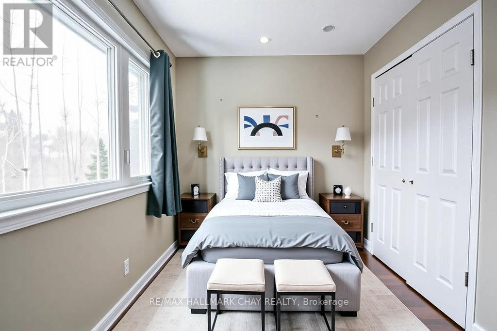 1 Pine Spring Road, Oro-Medonte (Horseshoe Valley), Ontario  L4M 4Y8 - Photo 20 - S12630492