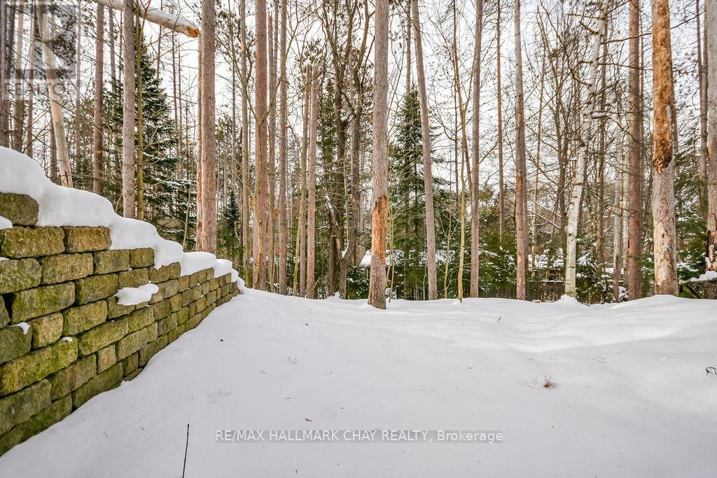 1 Pine Spring Road, Oro-Medonte (Horseshoe Valley), Ontario  L4M 4Y8 - Photo 30 - S12630492