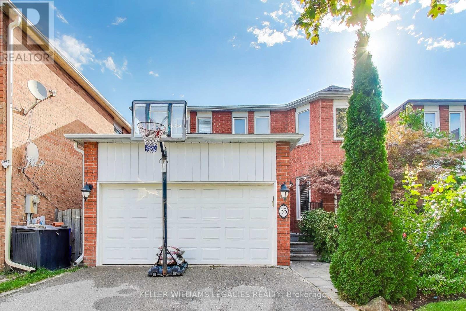 53 Millcroft Way, Vaughan, Ontario  L4J 6P2 - Photo 2 - N12479880
