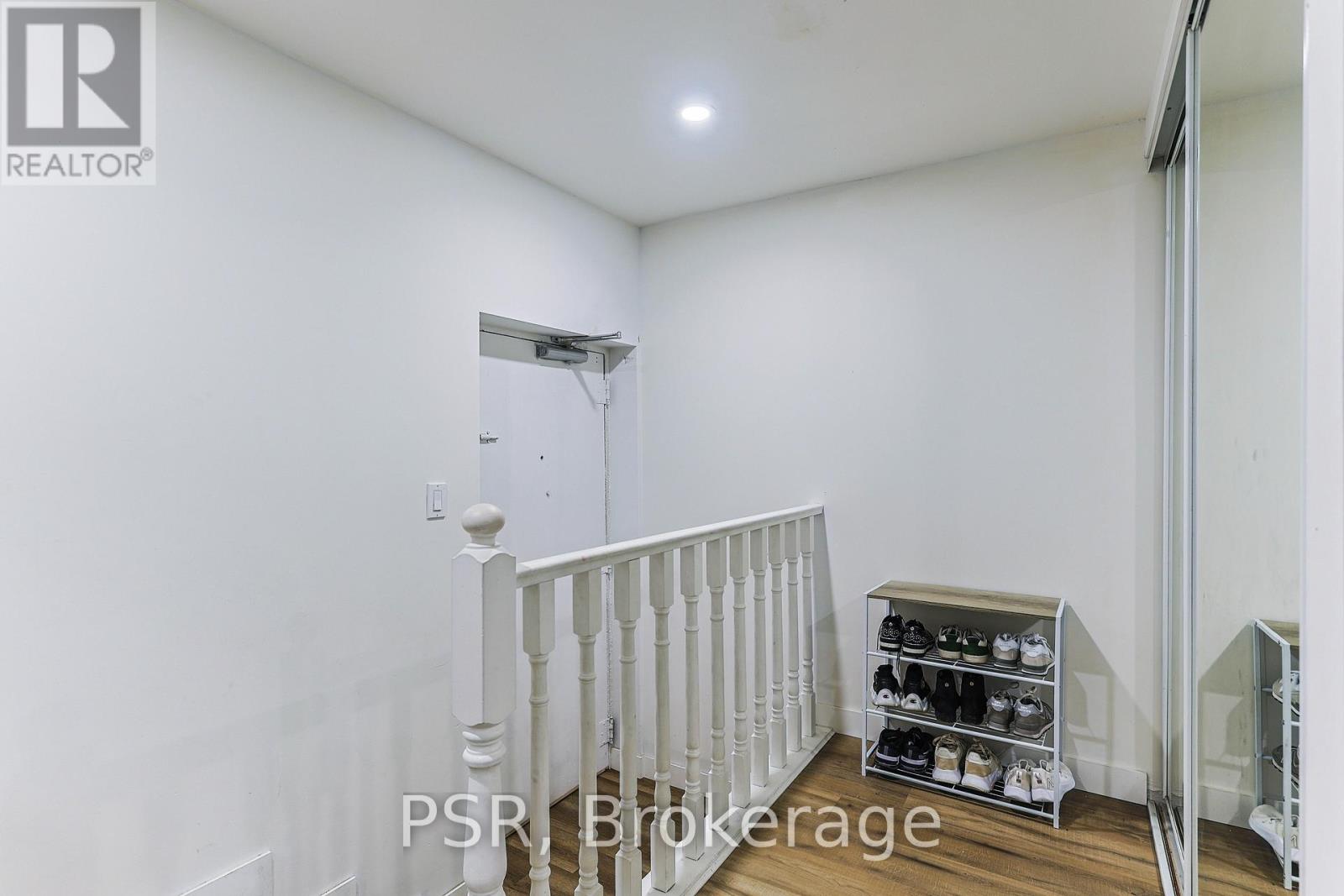 54 - 5475 Lakeshore Road, Burlington, Ontario  L7L 1E1 - Photo 35 - W12289378