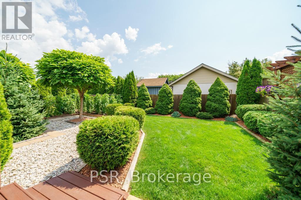 117 Sunrise Drive, Hamilton, Ontario L8K 4C5 - Photo 41 - X12537708