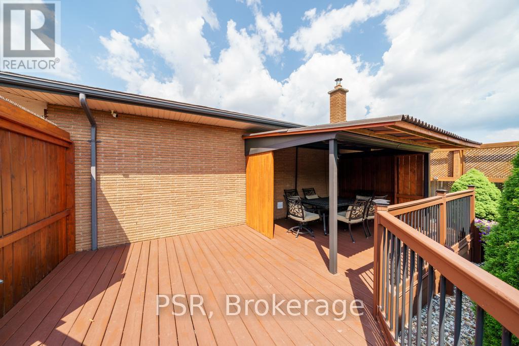 117 Sunrise Drive, Hamilton, Ontario L8K 4C5 - Photo 37 - X12537708