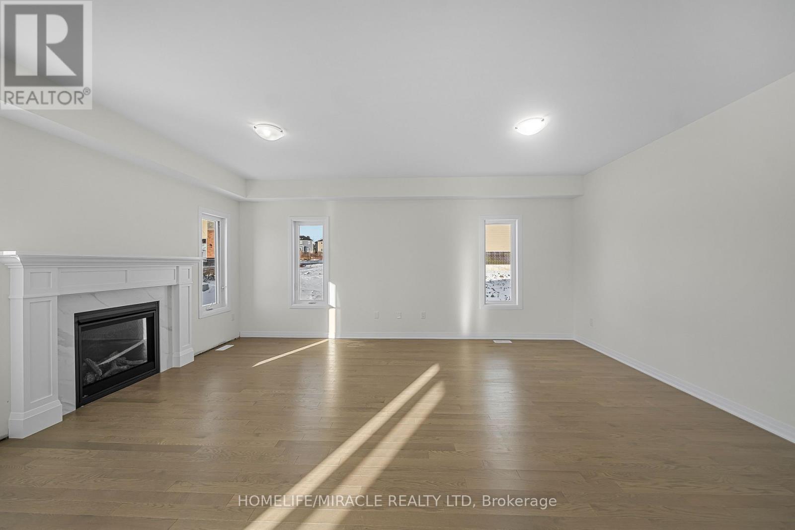 103 Windermere Boulevard, Loyalist, Ontario K0H 1G0 - Photo 17 - X12628920