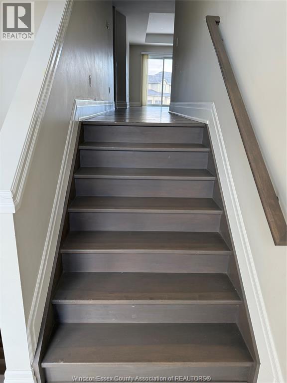 120 Reed Street, Essex, Ontario N8M 0B2 - Photo 2 - 25031636