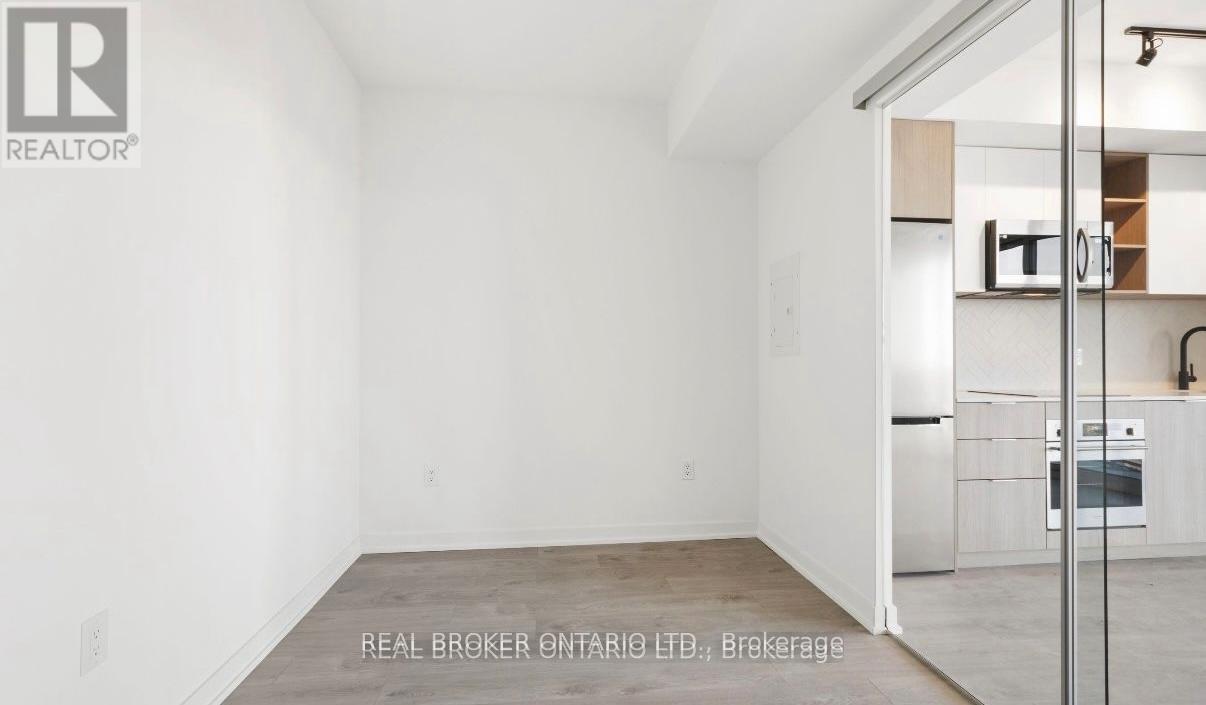 907 - 36 Zorra Street, Toronto, Ontario  M8Z 0G5 - Photo 6 - W12630478