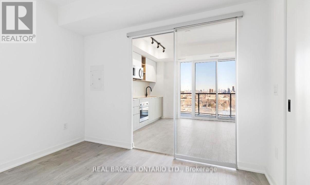 907 - 36 Zorra Street, Toronto, Ontario  M8Z 0G5 - Photo 7 - W12630478