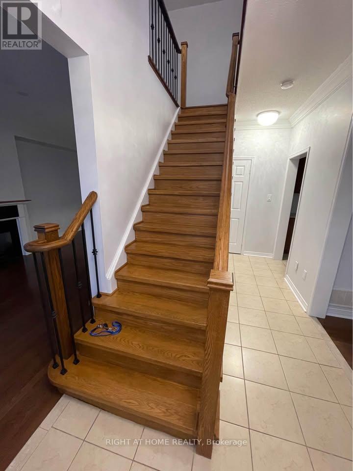 4200 Rawlins Common, Burlington, Ontario  L7M 0B5 - Photo 3 - W12630514