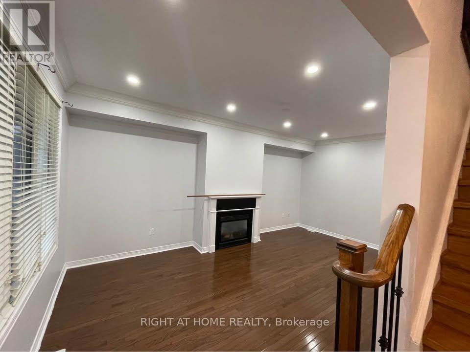 4200 Rawlins Common, Burlington, Ontario  L7M 0B5 - Photo 4 - W12630514