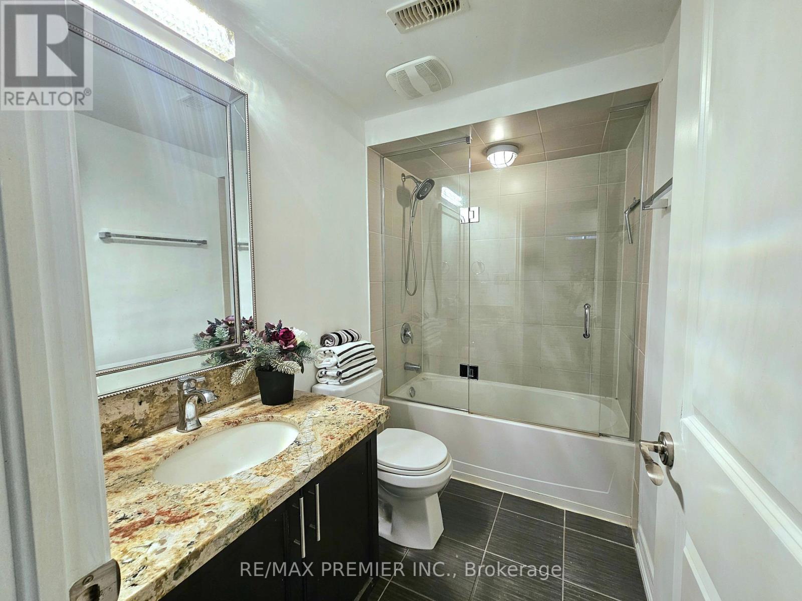 Bsmt - 3900 Arvona Place, Mississauga (Churchill Meadows), Ontario  L5M 0Y5 - Photo 5 - W12630538