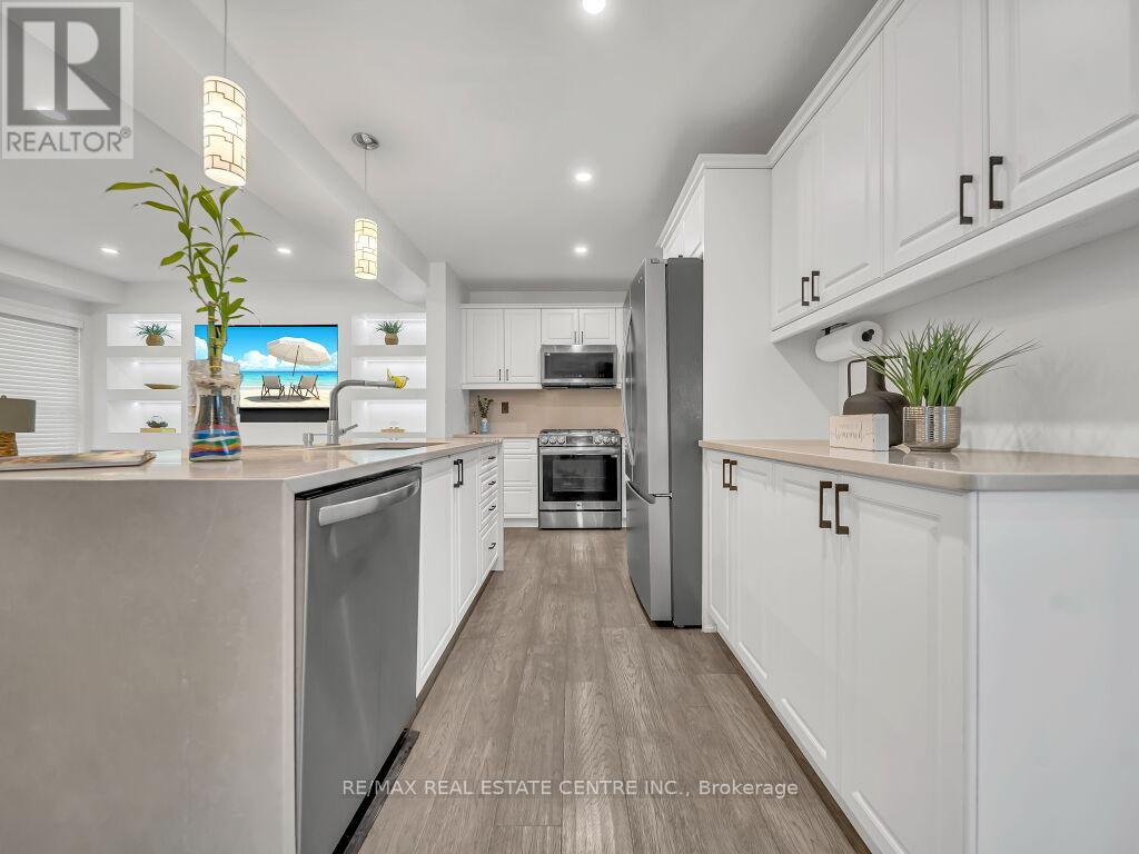 3 Ludolph St Street, Kitchener, Ontario  N2R 1P6 - Photo 11 - X12630458