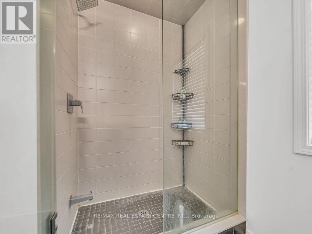 3 Ludolph St Street, Kitchener, Ontario  N2R 1P6 - Photo 26 - X12630458