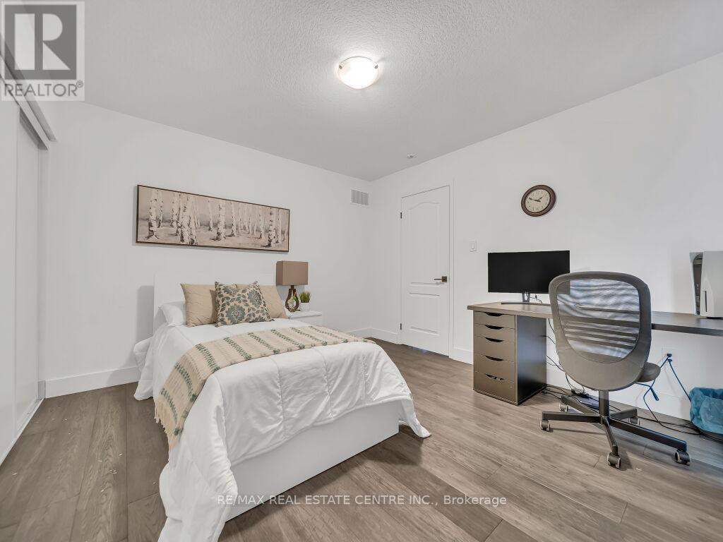 3 Ludolph St Street, Kitchener, Ontario  N2R 1P6 - Photo 31 - X12630458