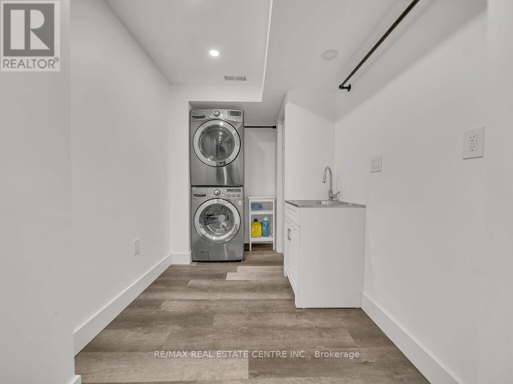 3 Ludolph St Street, Kitchener, Ontario  N2R 1P6 - Photo 35 - X12630458