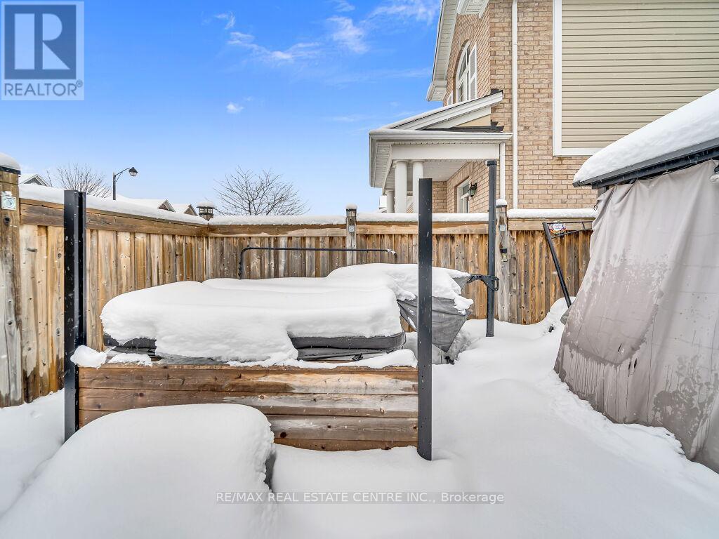 3 Ludolph St Street, Kitchener, Ontario  N2R 1P6 - Photo 39 - X12630458