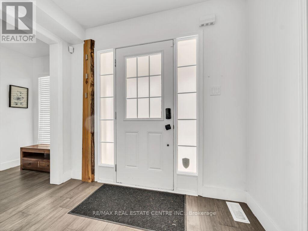 3 Ludolph St Street, Kitchener, Ontario  N2R 1P6 - Photo 6 - X12630458