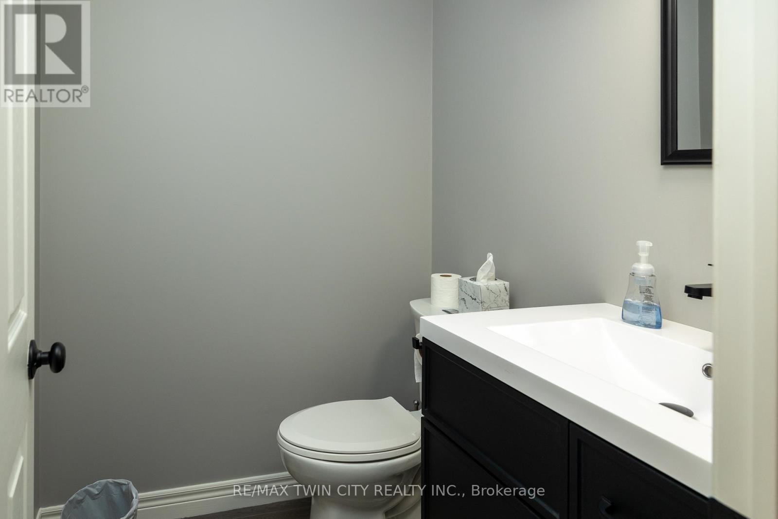 72 Newport Lane, Norfolk, Ontario  N0A 1N7 - Photo 25 - X12630502