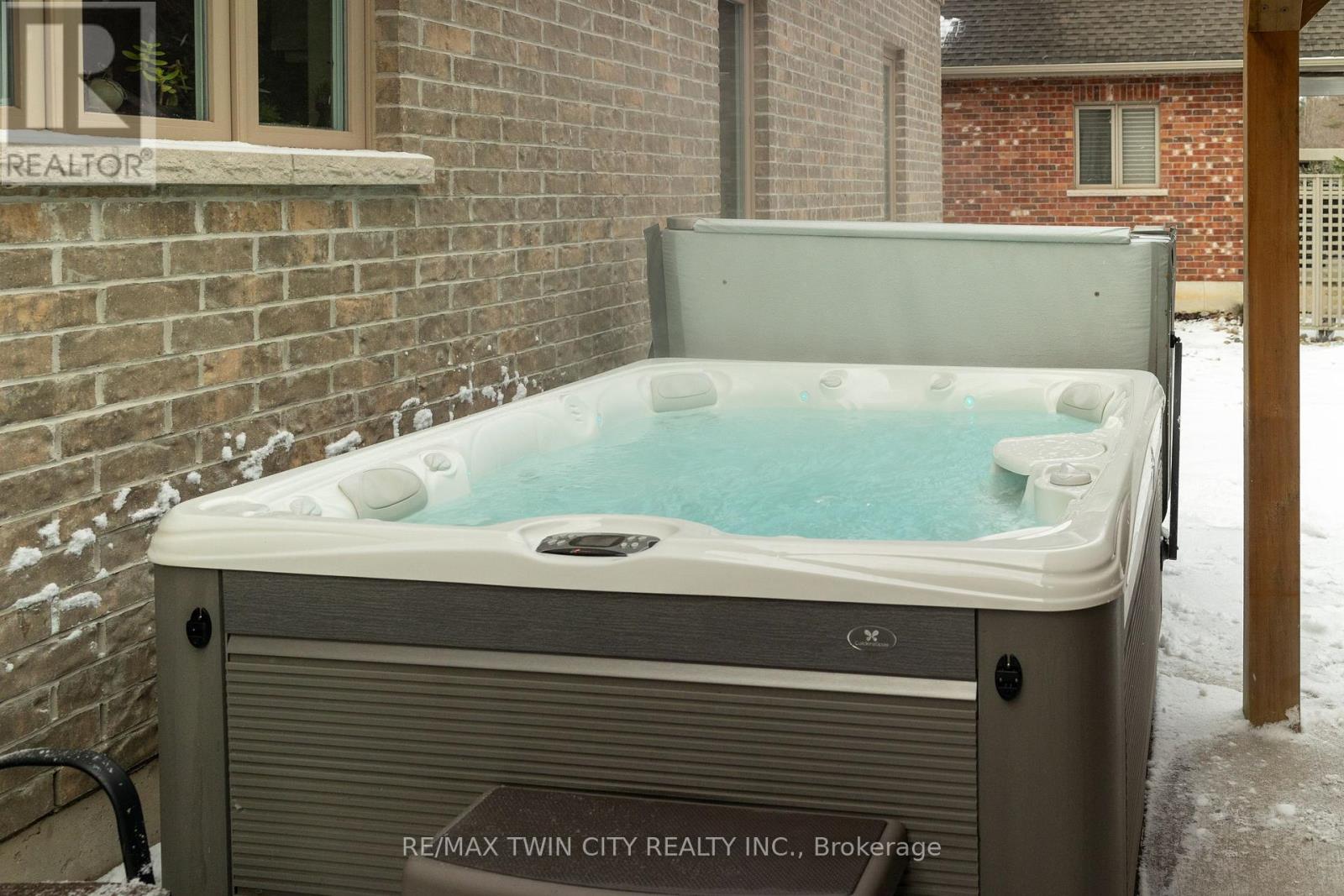 72 Newport Lane, Norfolk, Ontario  N0A 1N7 - Photo 8 - X12630502