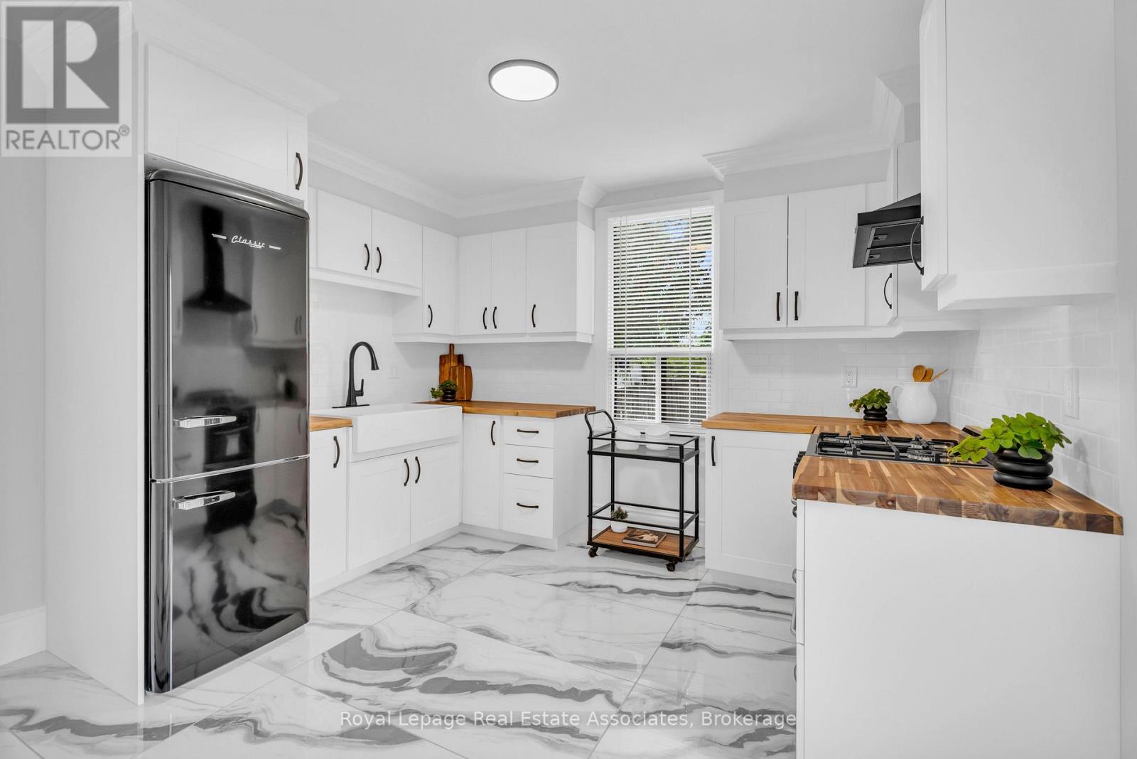 10 Gordon Street, Hamilton, Ontario  L8L 3H2 - Photo 13 - X12630512