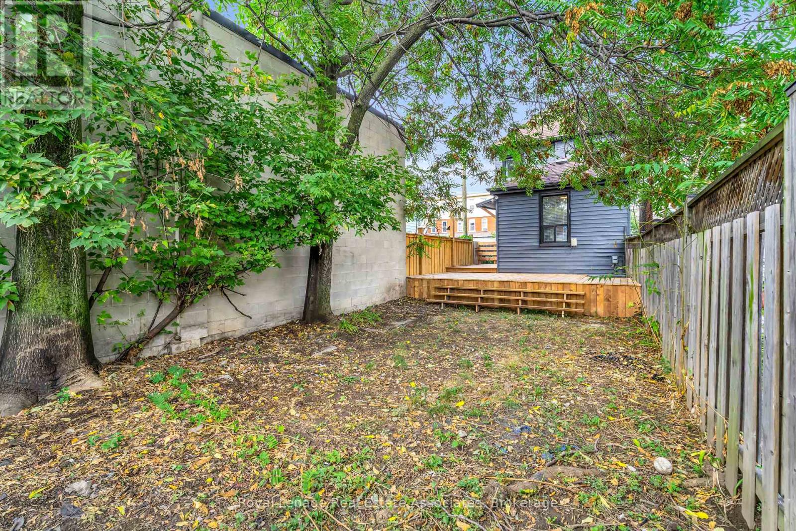 10 Gordon Street, Hamilton, Ontario  L8L 3H2 - Photo 33 - X12630512