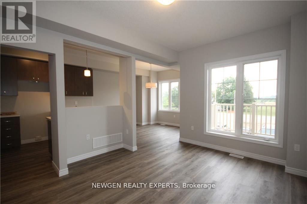 3 Pim Lane, Hamilton, Ontario  L9K 0K1 - Photo 3 - X12630536