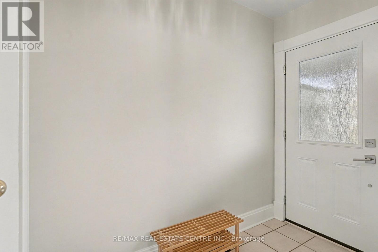 60 Rife Avenue, Cambridge, Ontario  N3C 2G7 - Photo 4 - X12630540