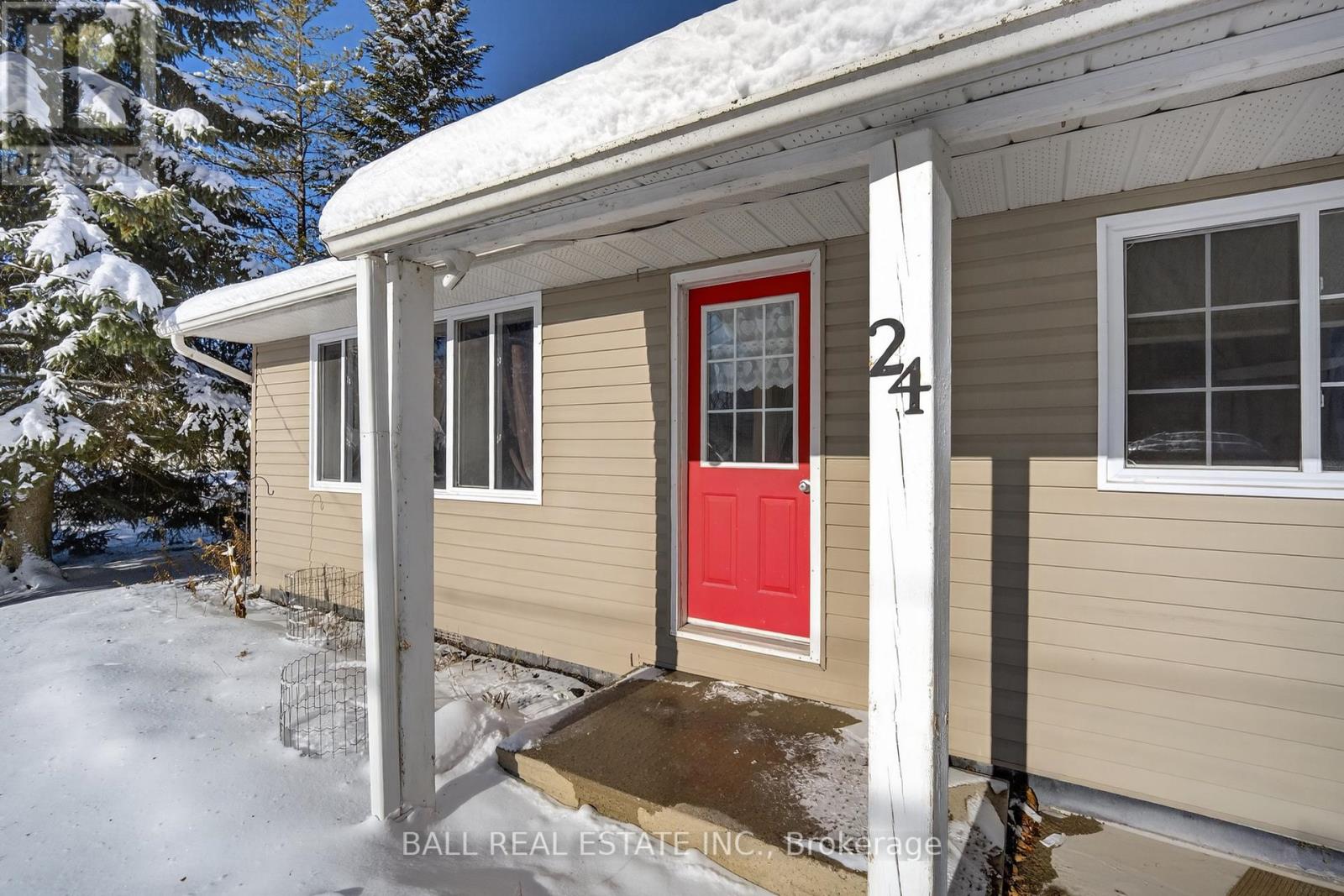 24 Strickland Street, Selwyn, Ontario  K0L 2H0 - Photo 2 - X12630582