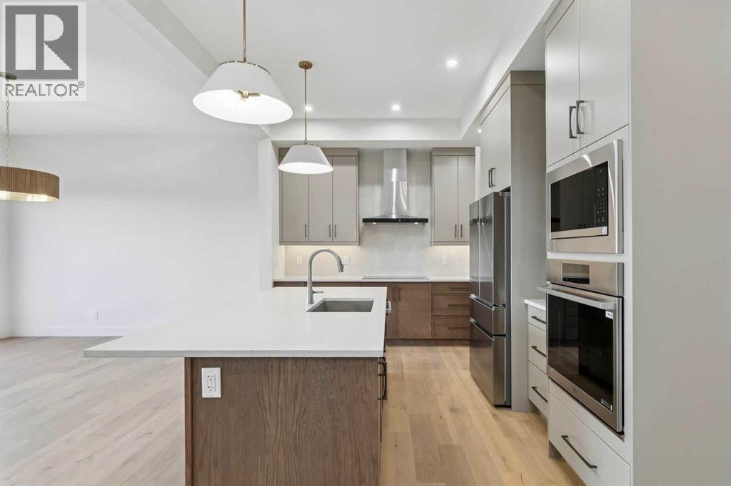 148 Marina Grove, Calgary, Alberta T3M 3S9 - Photo 3 - A2272153