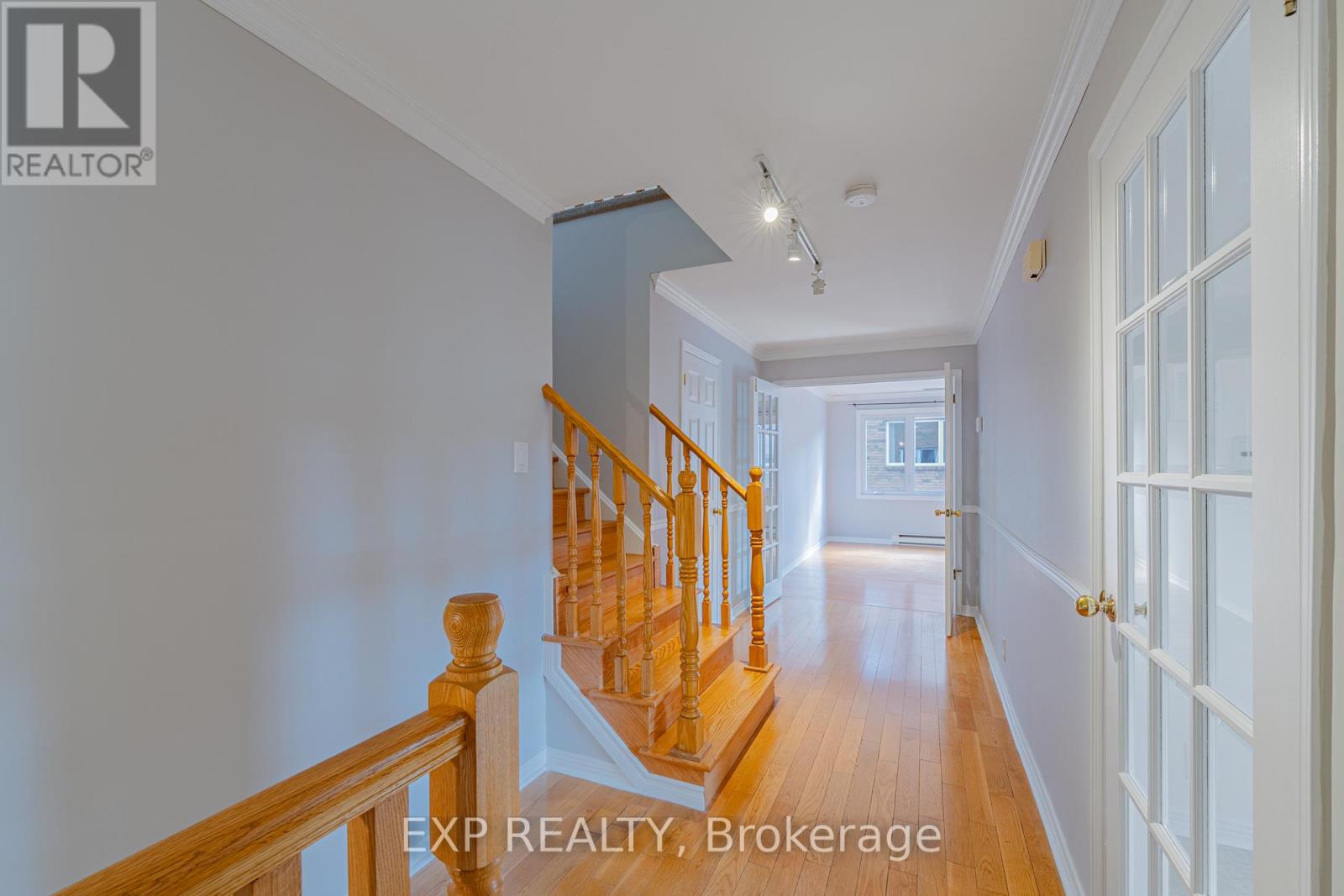 208 Stratas Court, Ottawa, Ontario  K2L 3K5 - Photo 13 - X12630576