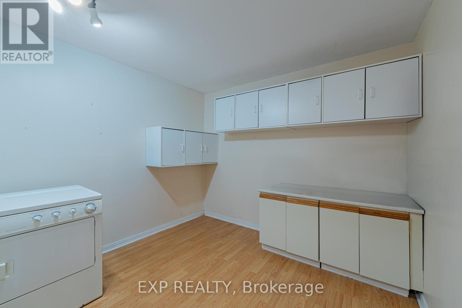 208 Stratas Court, Ottawa, Ontario  K2L 3K5 - Photo 31 - X12630576