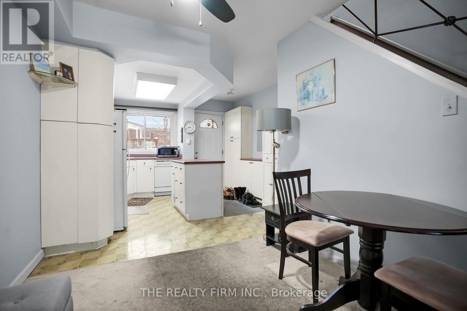 996 Kipps Lane, London East, Ontario  N5Y 4S5 - Photo 6 - X12630592