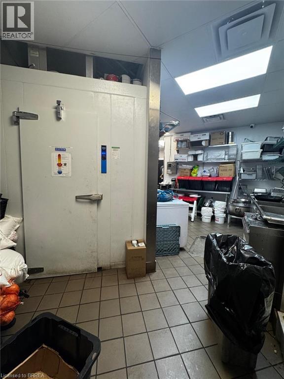 185 King George Road Unit# A-5, Brantford, Ontario  N3R 7R9 - Photo 5 - 40793174