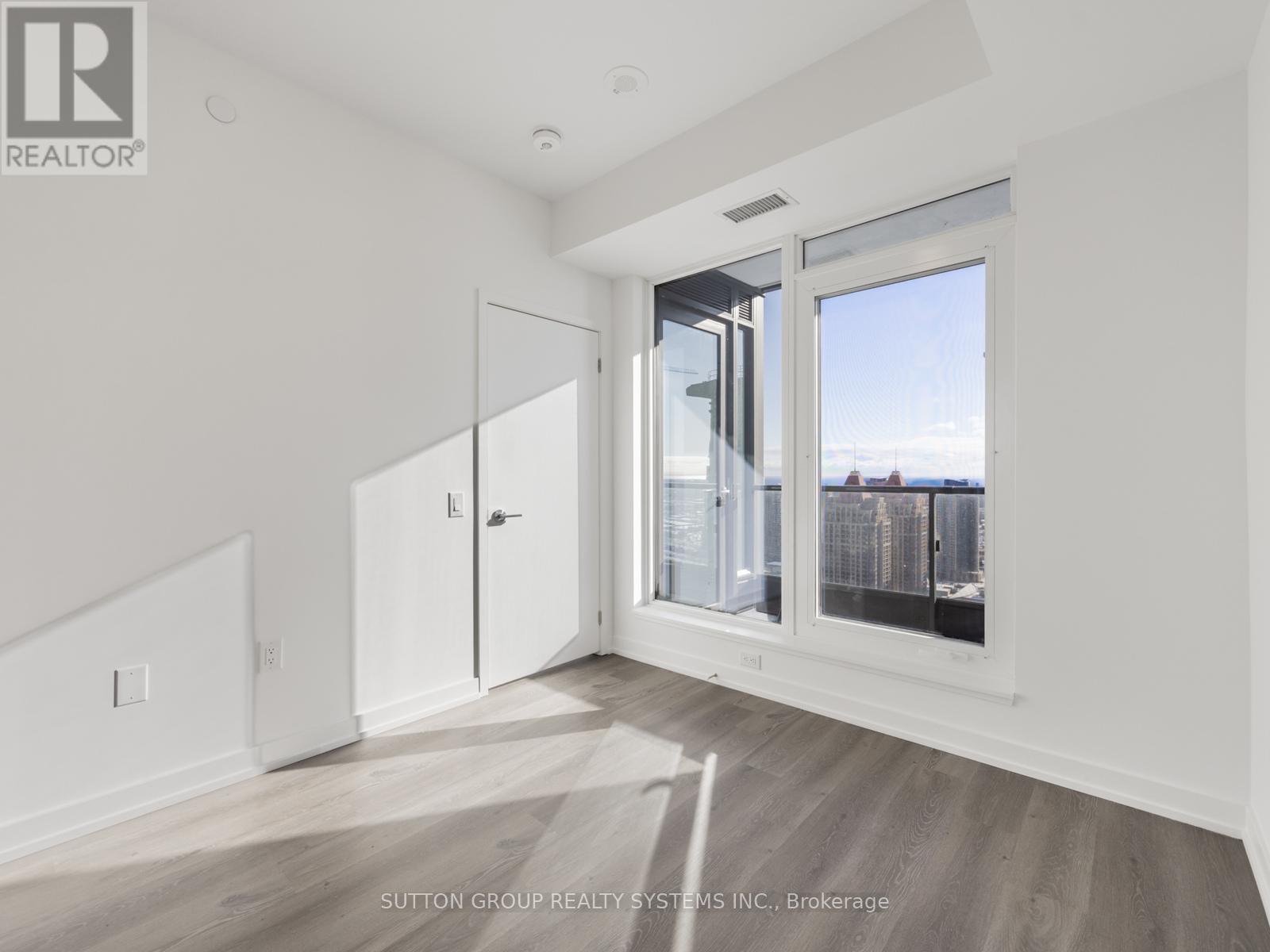 3505 - 395 Square One Drive, Mississauga, Ontario  L5B 0P6 - Photo 16 - W12629562