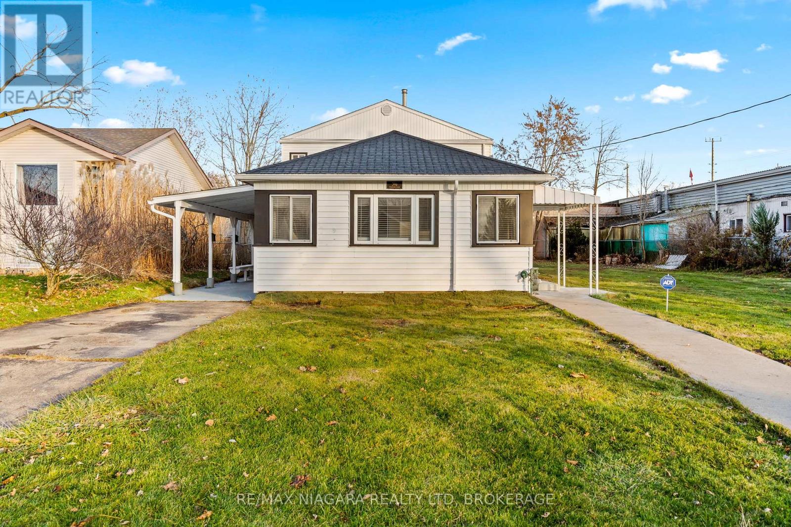 396 Fairview Road, Fort Erie (Crescent Park), Ontario  L2A 4S2 - Photo 32 - X12630590