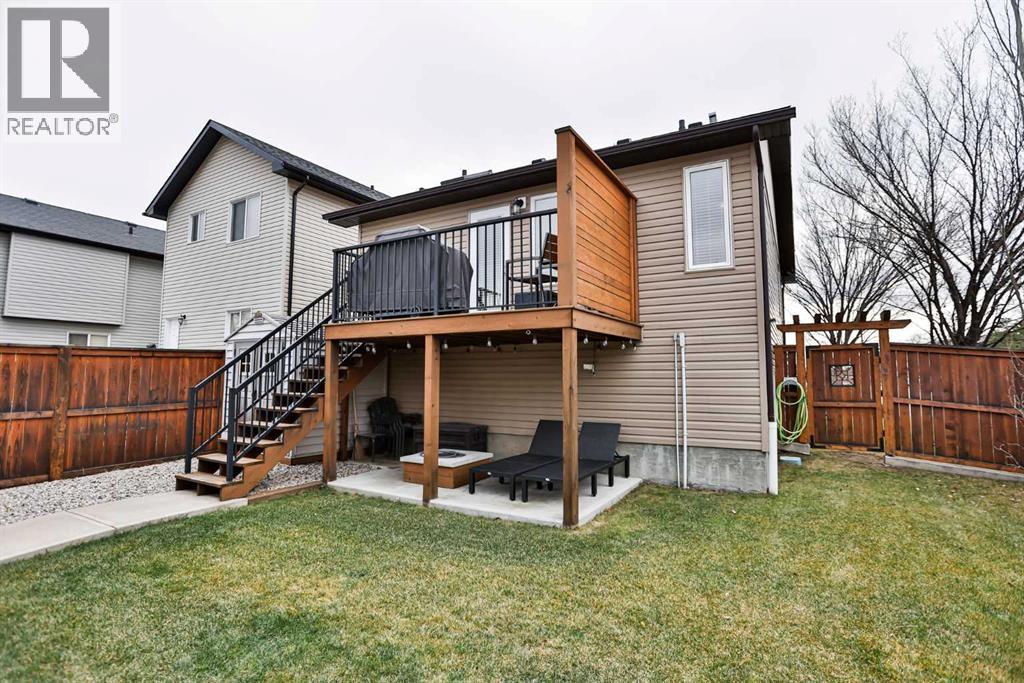 532 Silkstone Crescent W, Lethbridge, Alberta  T1J 4C1 - Photo 5 - A2271536