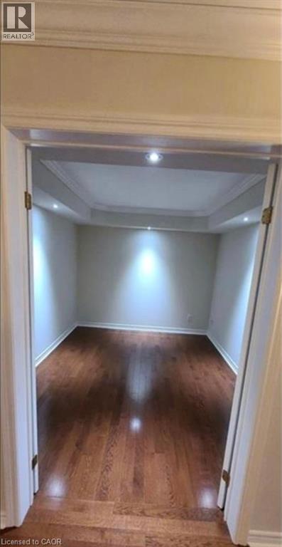 520 Silken Lauamnn Drive, Newmarket, Ontario  L3X 2S7 - Photo 12 - 40793753