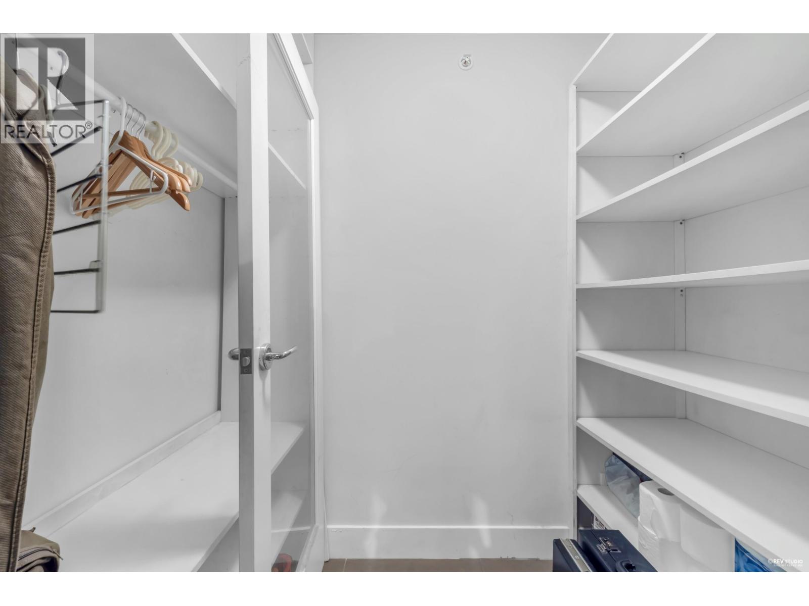 1602 535 Smithe Street, Vancouver, British Columbia  V6B 0H2 - Photo 16 - R3073649