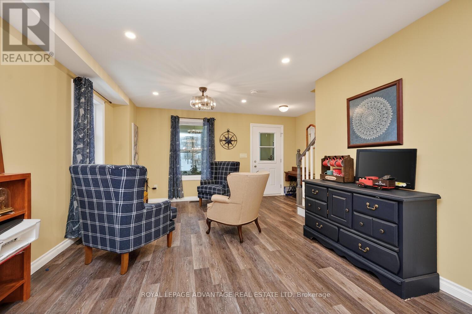 31 Thomas Street, Smiths Falls, Ontario  K7A 3E3 - Photo 10 - X12630606