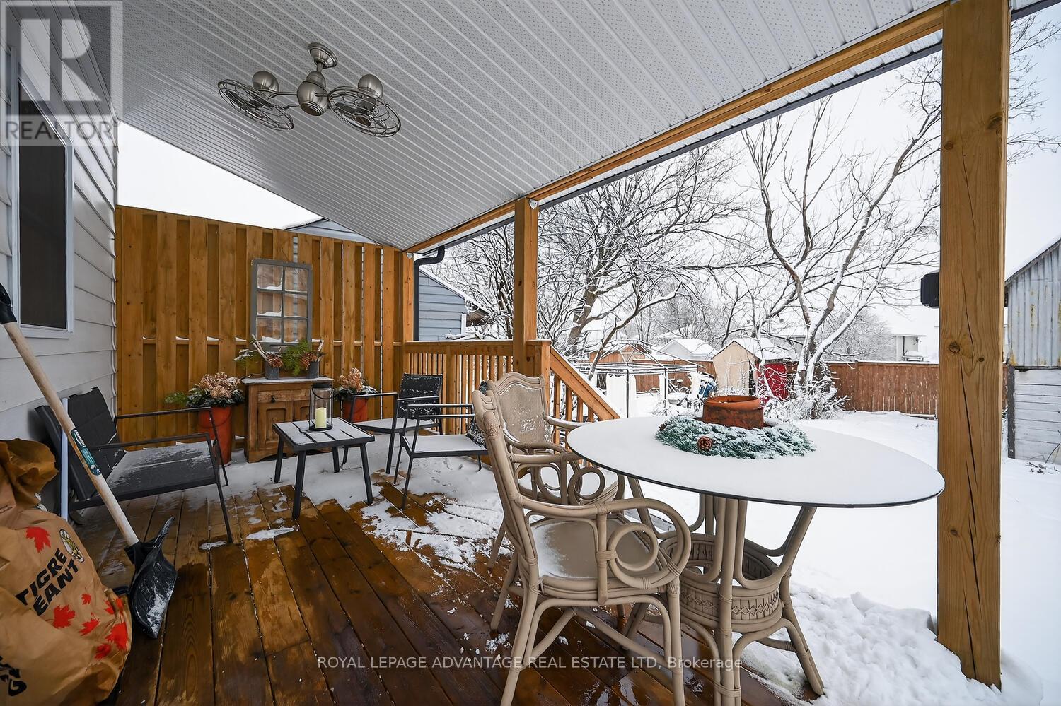 31 Thomas Street, Smiths Falls, Ontario  K7A 3E3 - Photo 32 - X12630606