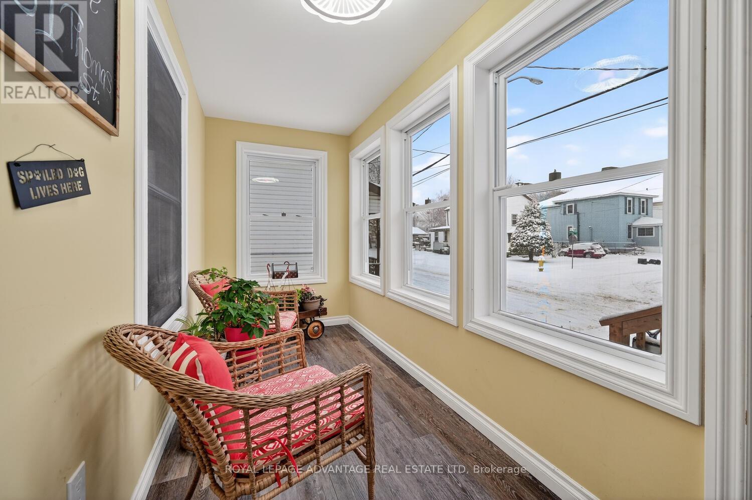 31 Thomas Street, Smiths Falls, Ontario  K7A 3E3 - Photo 4 - X12630606