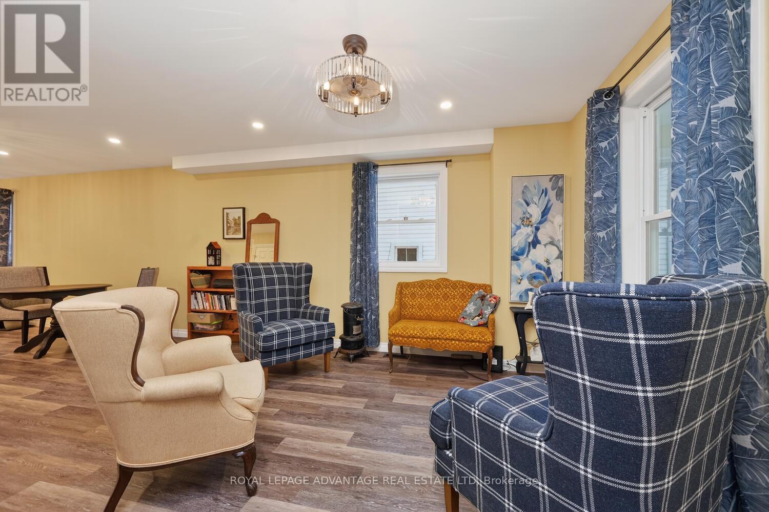 31 Thomas Street, Smiths Falls, Ontario  K7A 3E3 - Photo 7 - X12630606