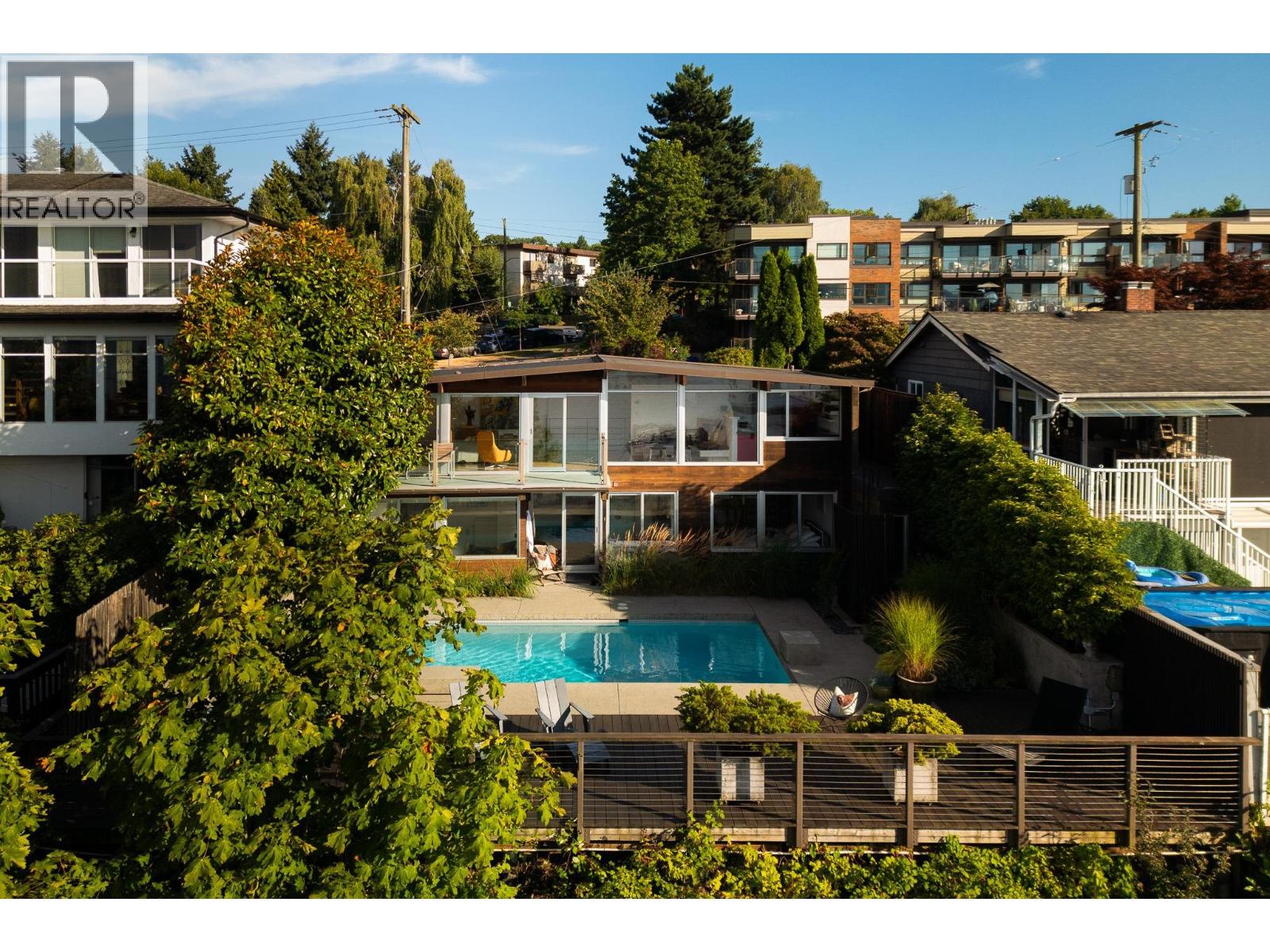 2391 WALL STREET, Vancouver, British Columbia