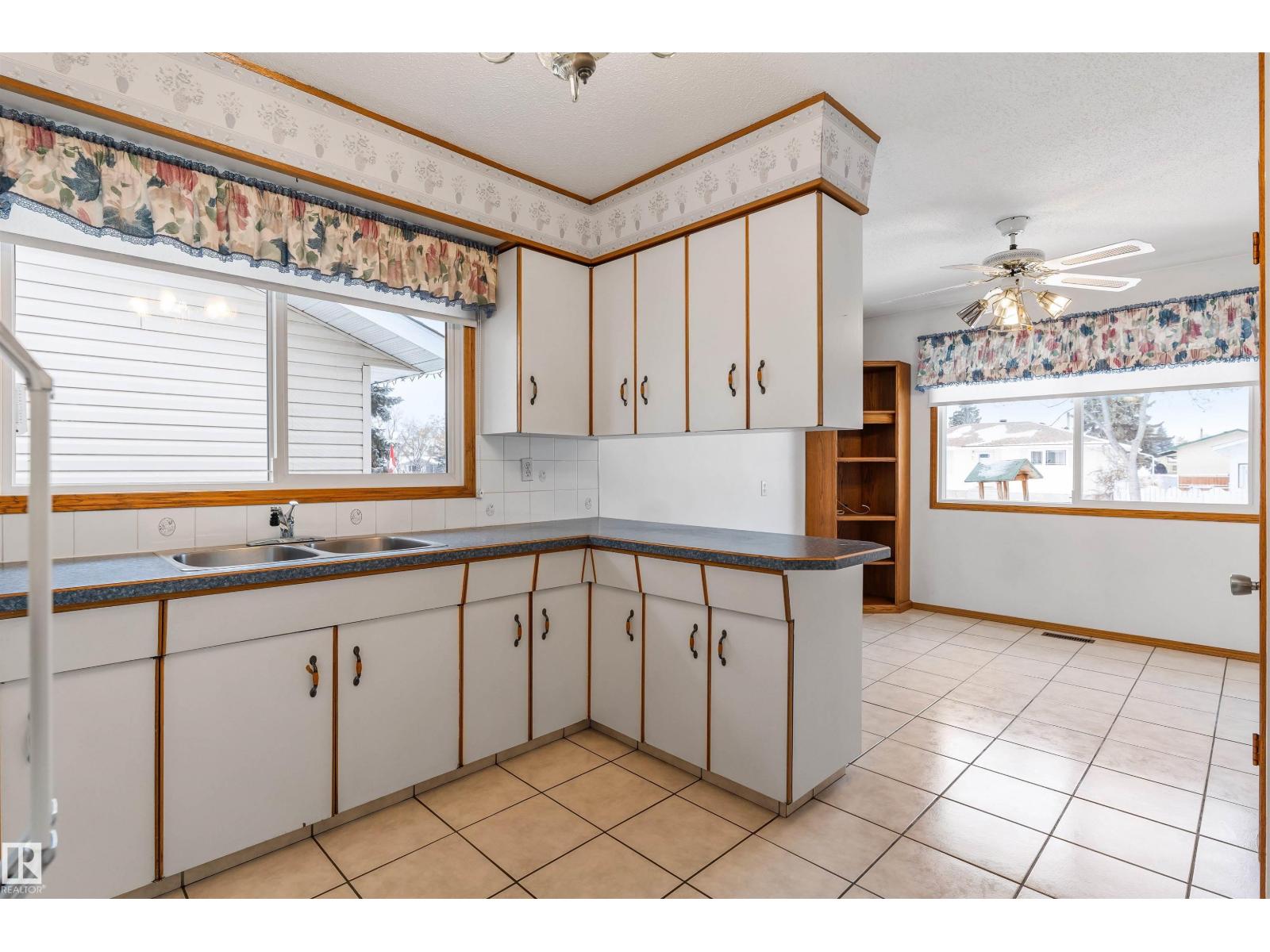 12 Athapaskan Dr, Leduc, Alberta  T9E 4N2 - Photo 14 - E4468039