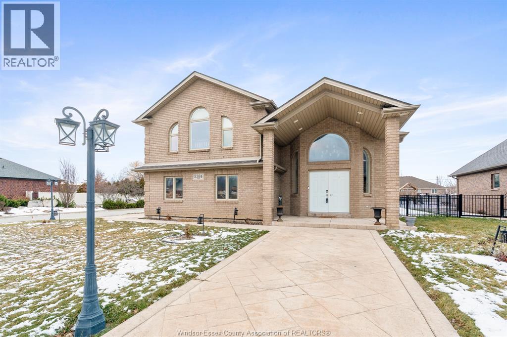 8384 Annie, Amherstburg, Ontario  N0R 1J0 - Photo 1 - 25031631