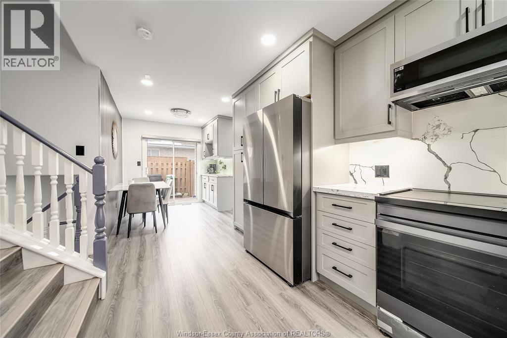 3812 Devonwood Avenue, Windsor, Ontario N8W 5R6 - Photo 14 - 25031606