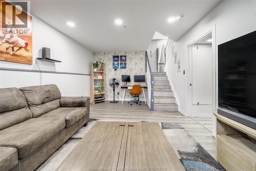 3812 Devonwood Avenue, Windsor, Ontario N8W 5R6 - Photo 27 - 25031606