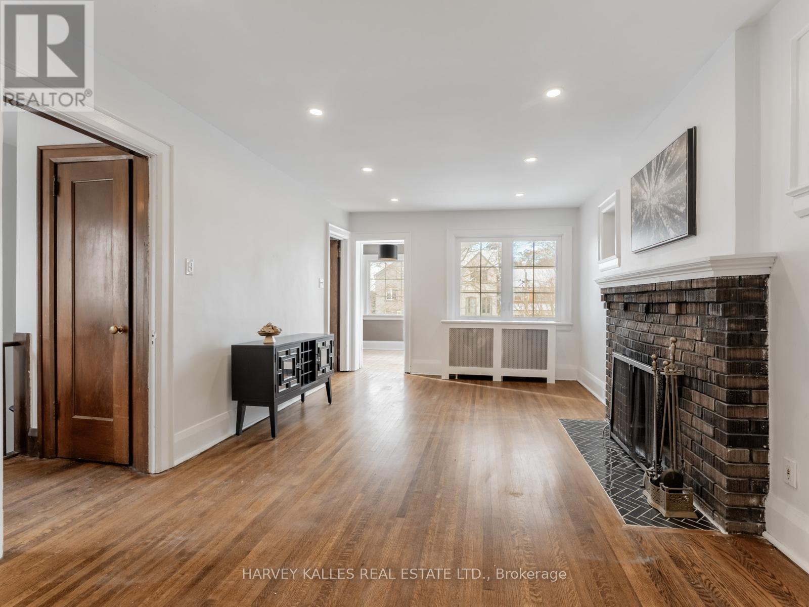 39 Standish Avenue, Toronto, Ontario  M4W 3B2 - Photo 24 - C12468701