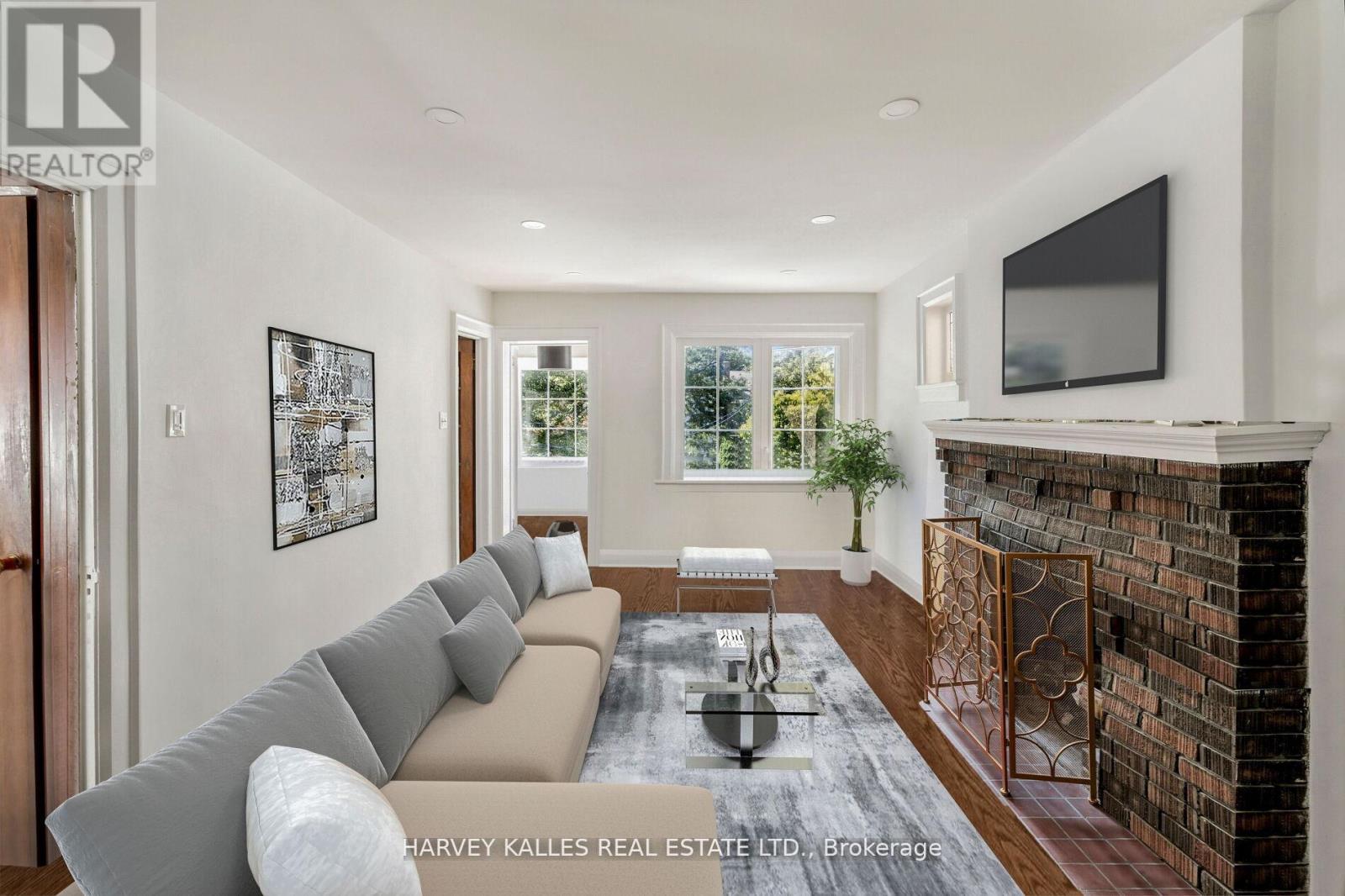 39 Standish Avenue, Toronto, Ontario  M4W 3B2 - Photo 25 - C12468701