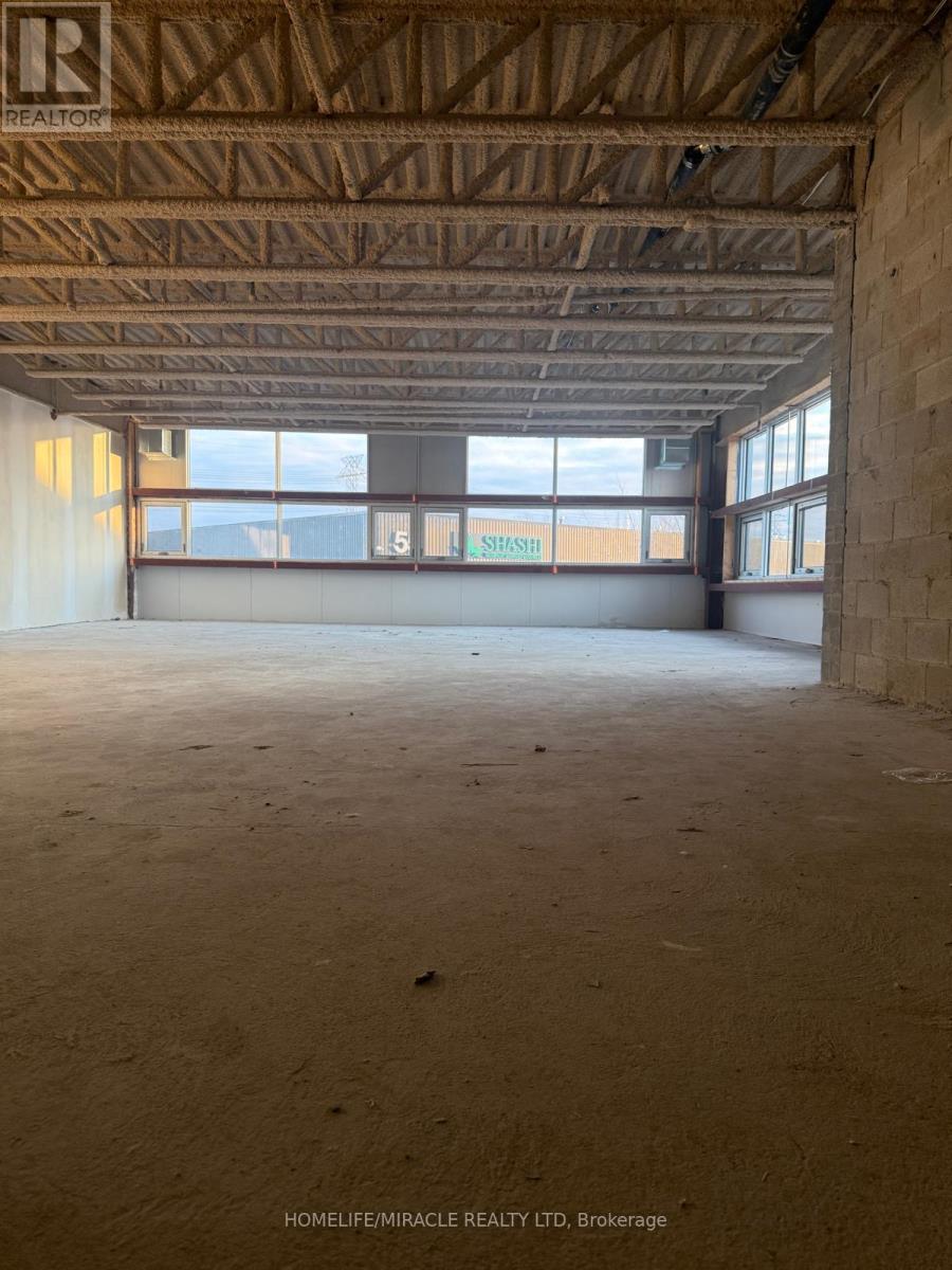 223/224 - 45 Industrial Street S, Toronto (Thorncliffe Park), Ontario  M4G 1Z2 - Photo 10 - C12510524