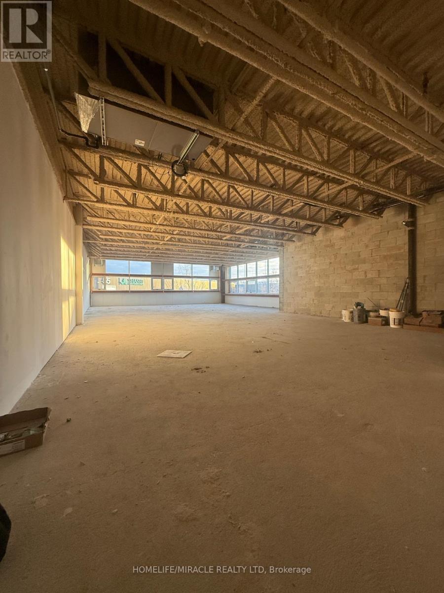 223/224 - 45 Industrial Street S, Toronto (Thorncliffe Park), Ontario  M4G 1Z2 - Photo 9 - C12510524